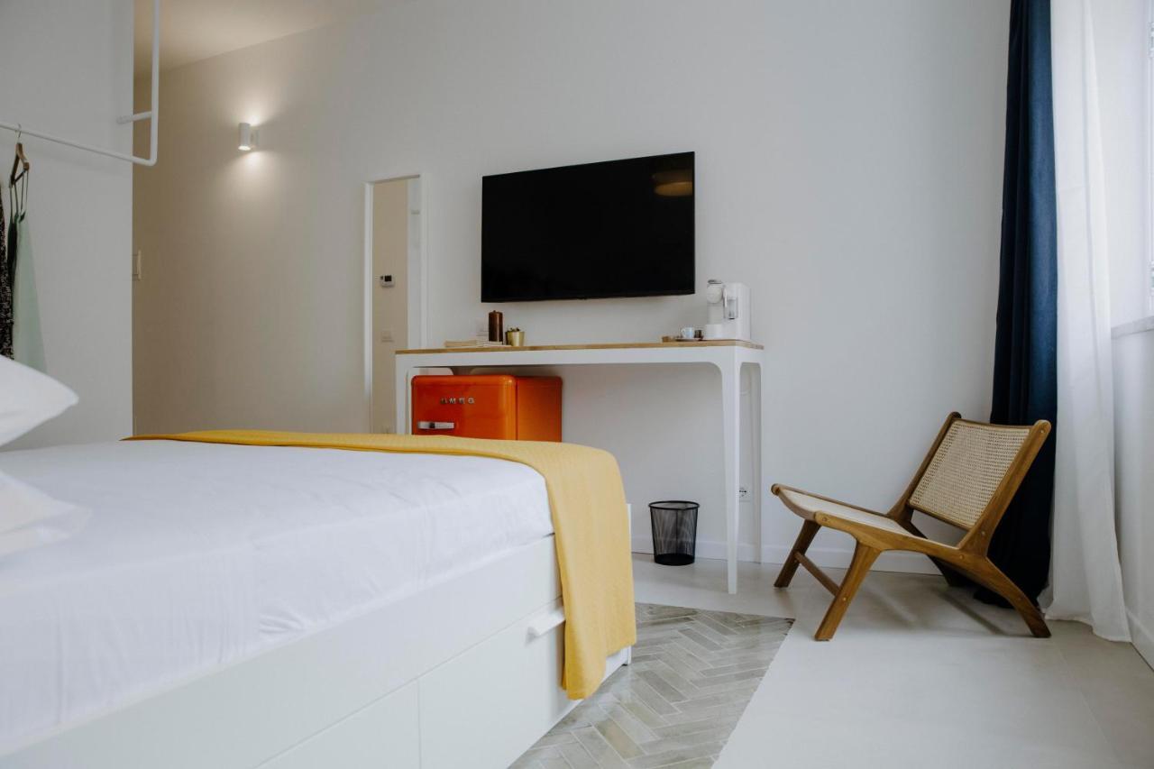 Petrarca17 Guest House A Due Passi Dal Mare Terracina Ngoại thất bức ảnh